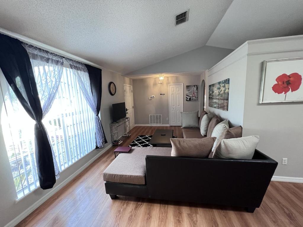 أورلاندو Family Paradise. 3 Bedrooms, 2 Bathrooms. المظهر الخارجي الصورة